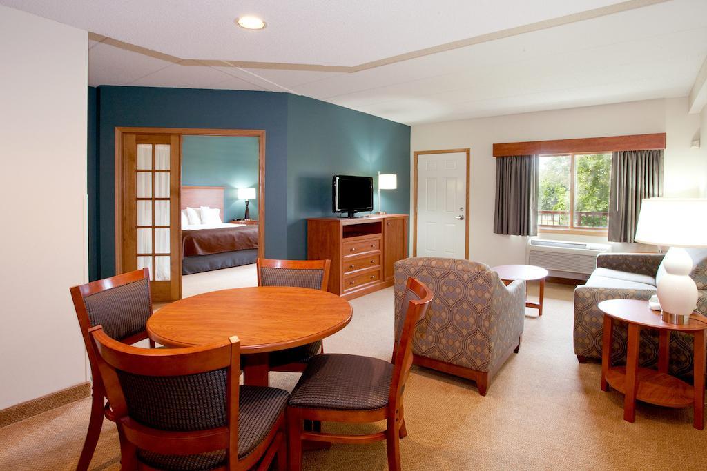 Americinn By Wyndham Chanhassen Exterior foto
